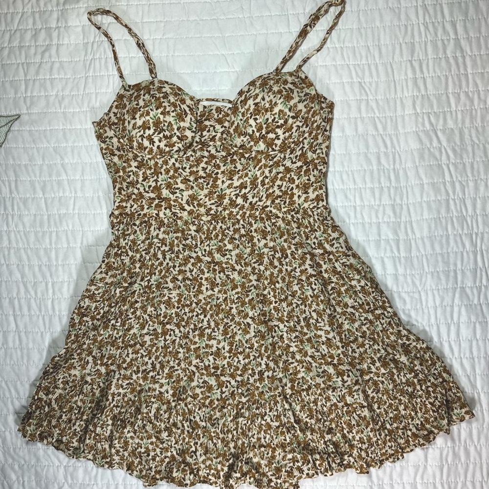 NWOT Sky to moon yellow floral mini dress